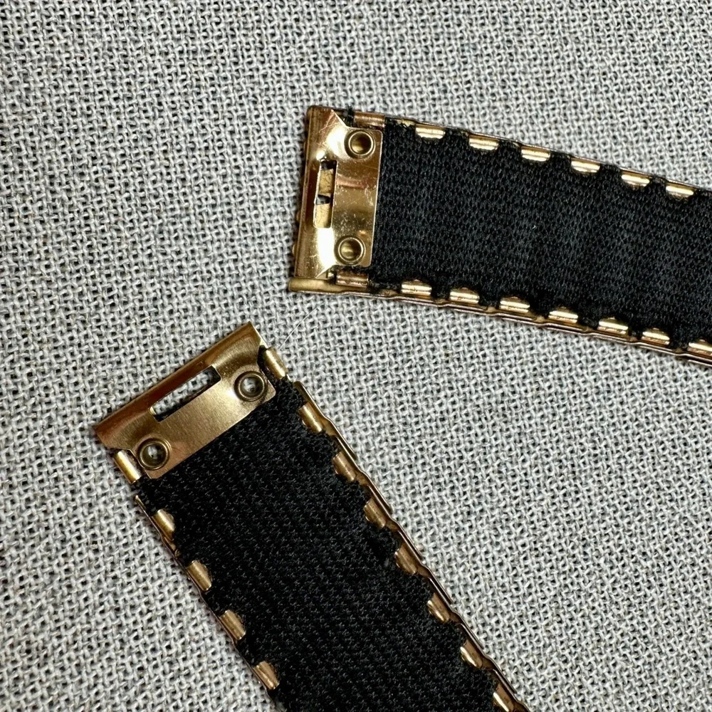 Vintage 1990 Gold Tone Scale Elastic Stretch Belt Metallic Dragon Mermaid 25.5in